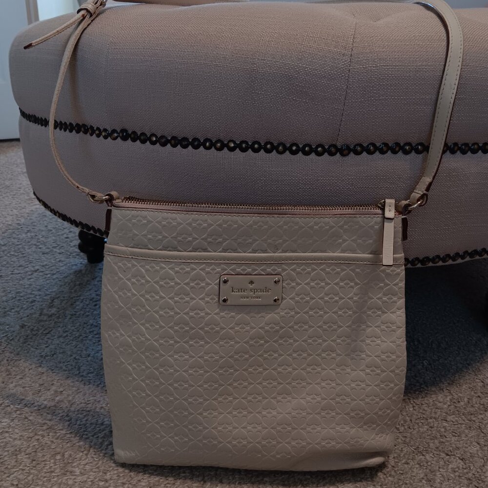 Kate Spade Purse ♠️ - Picture 1 of 9